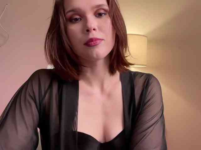 StacyLuxxe webcam