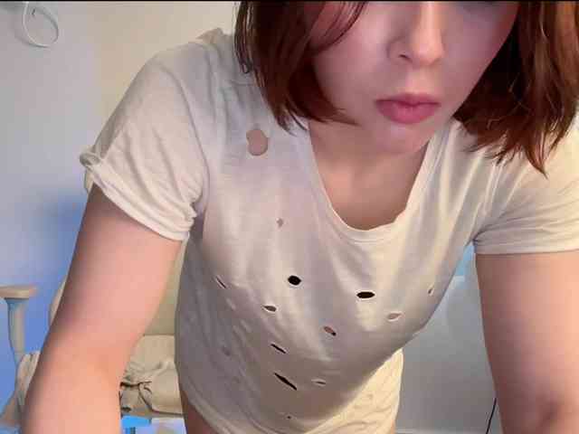 StacyLuxxe webcam