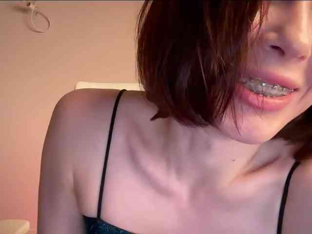 StacyLuxxe webcam