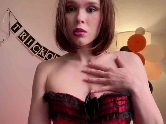 StacyLuxxe webcam
