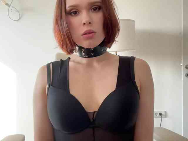 StacyLuxxe webcam