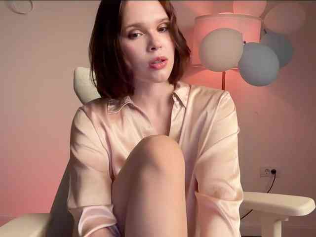 StacyLuxxe webcam