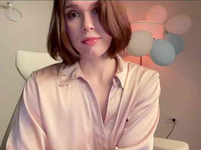 StacyLuxxe webcam