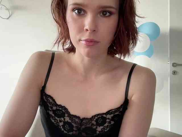 StacyLuxxe webcam