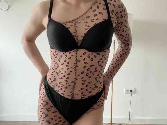 StacyLuxxe webcam