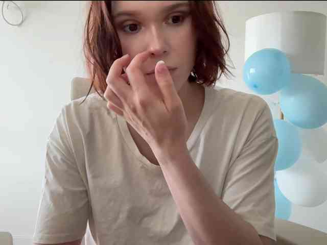 StacyLuxxe webcam