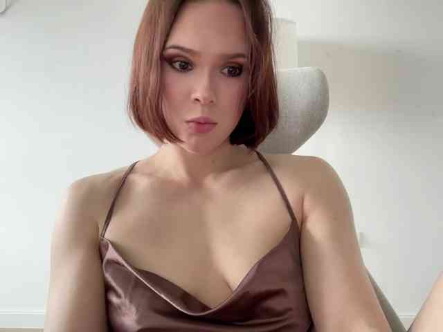StacyLuxxe webcam