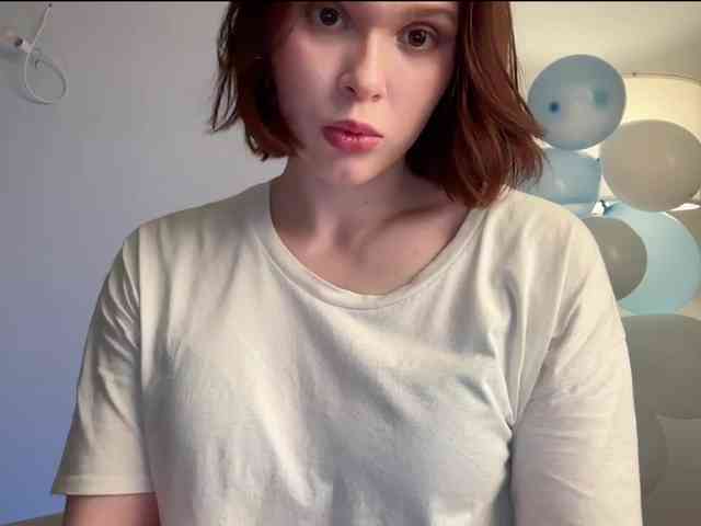 StacyLuxxe webcam