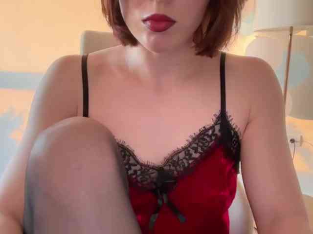 StacyLuxxe webcam