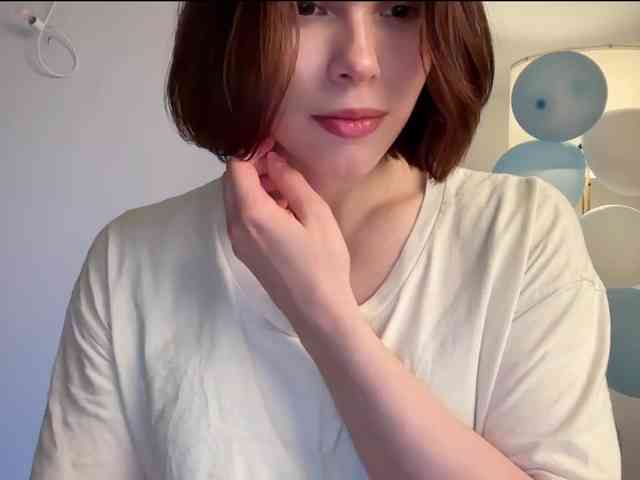 StacyLuxxe webcam