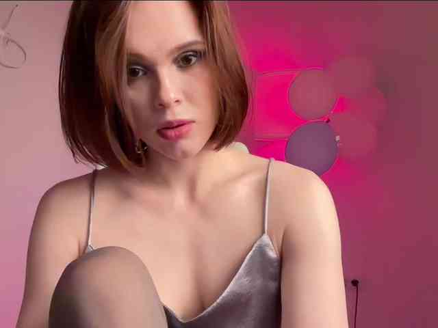 StacyLuxxe webcam