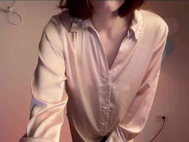 StacyLuxxe webcam