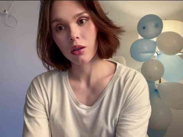 StacyLuxxe webcam
