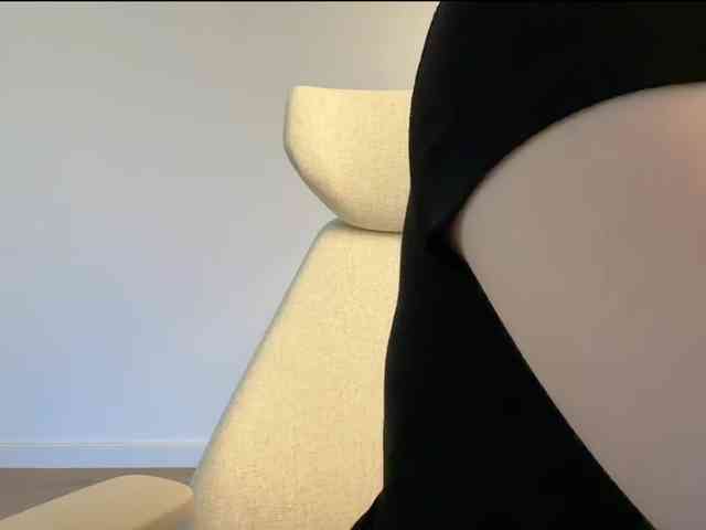 StacyLuxxe webcam