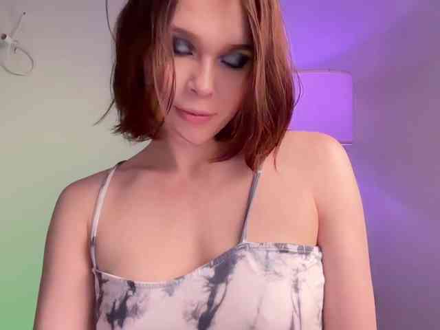 StacyLuxxe webcam