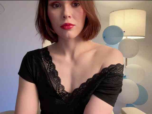 StacyLuxxe webcam