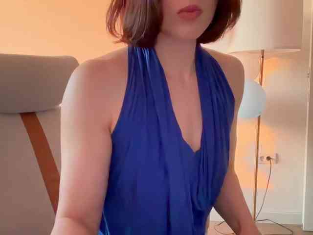 StacyLuxxe webcam