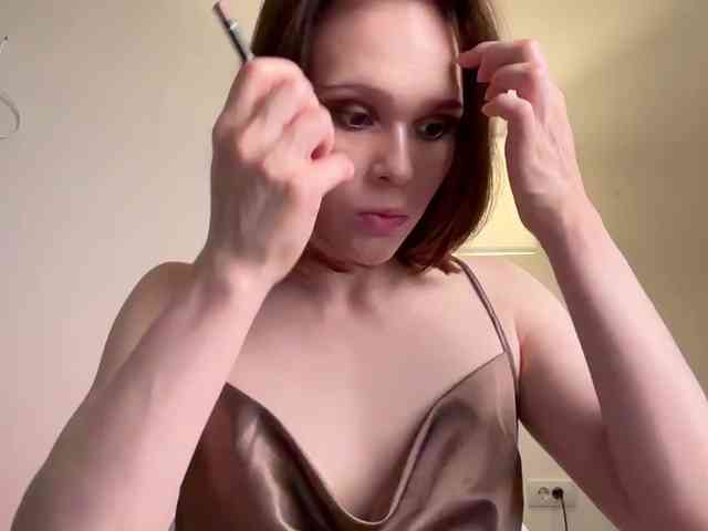 StacyLuxxe webcam
