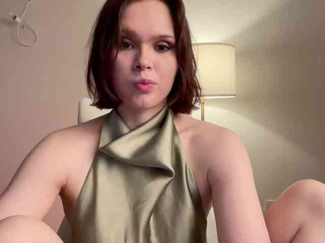 StacyLuxxe webcam