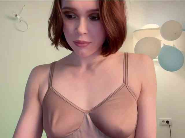StacyLuxxe webcam