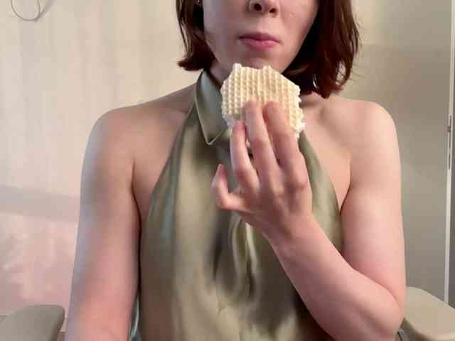 StacyLuxxe webcam