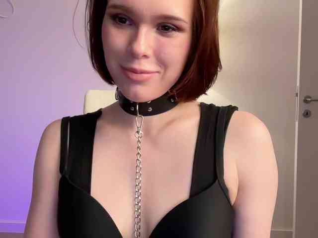 StacyLuxxe webcam