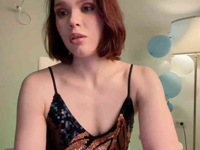 StacyLuxxe webcam