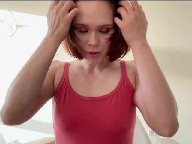 StacyLuxxe webcam