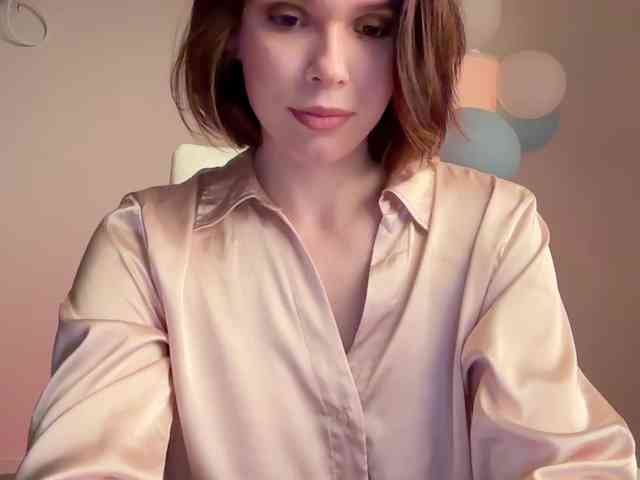 StacyLuxxe webcam