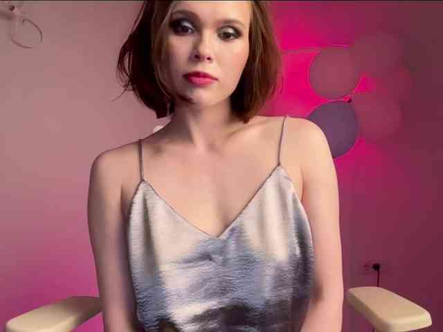 StacyLuxxe webcam