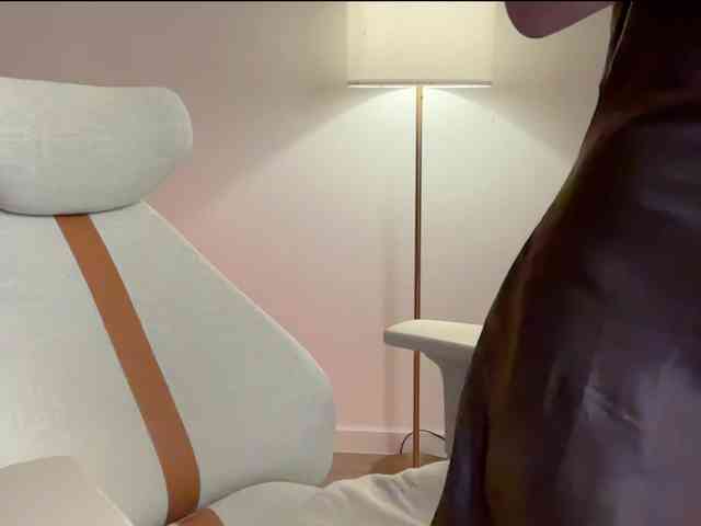 StacyLuxxe webcam