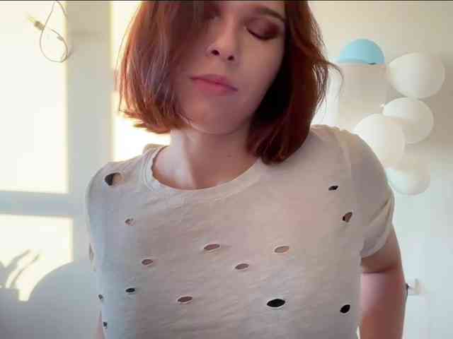 StacyLuxxe webcam