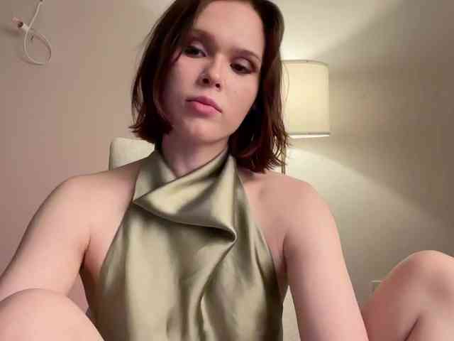 StacyLuxxe webcam