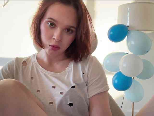StacyLuxxe webcam