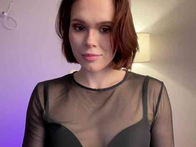 StacyLuxxe webcam