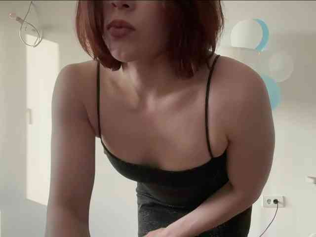 Model: StacyLuxxe