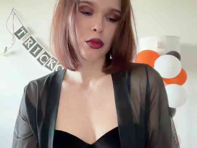 StacyLuxxe webcam