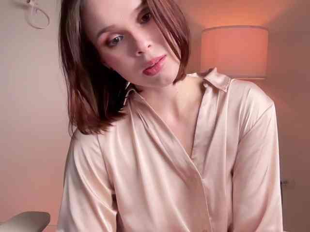 StacyLuxxe webcam