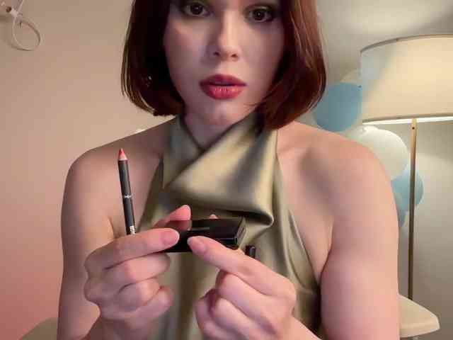 StacyLuxxe webcam