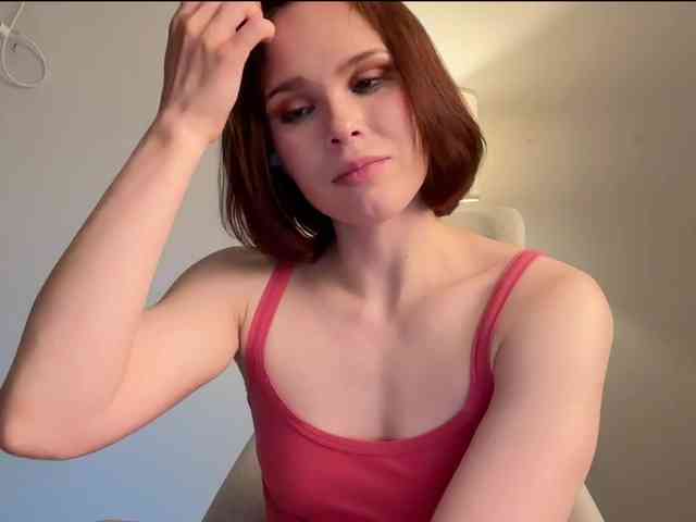 StacyLuxxe webcam