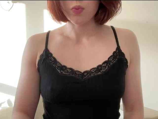 StacyLuxxe webcam