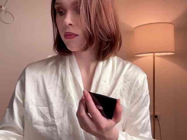 StacyLuxxe webcam