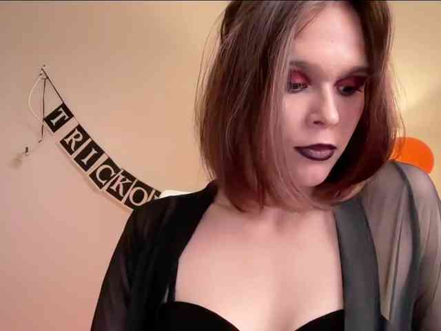StacyLuxxe webcam