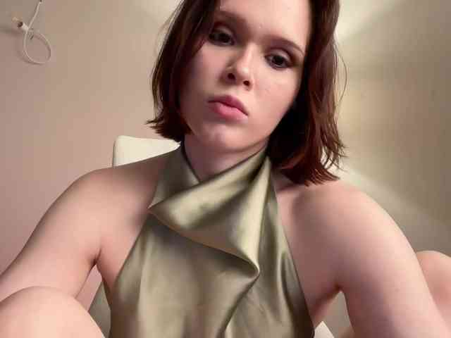StacyLuxxe webcam