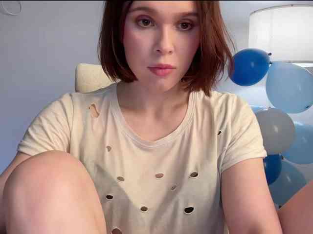 StacyLuxxe webcam