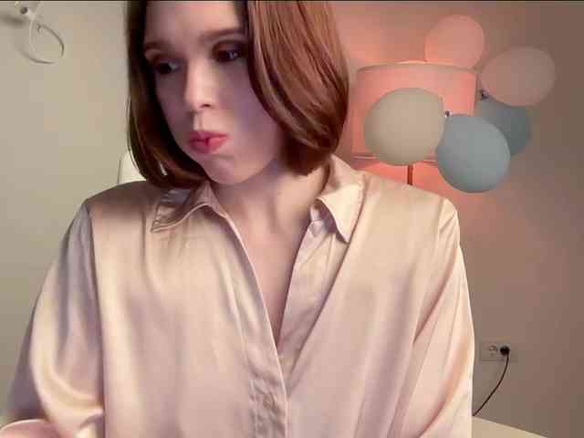 StacyLuxxe webcam