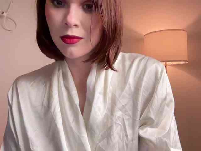 StacyLuxxe webcam