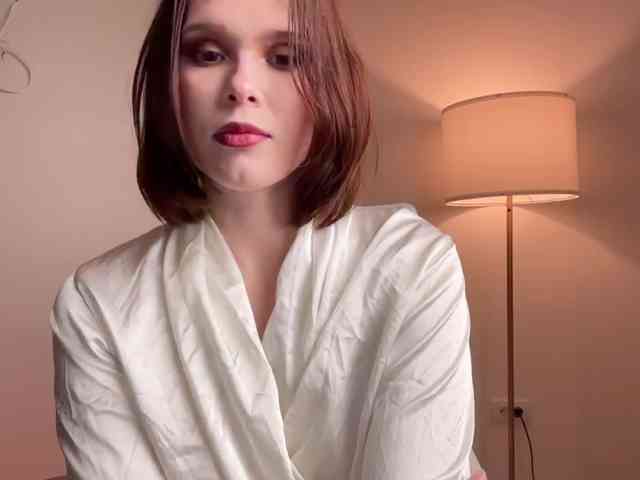 StacyLuxxe webcam