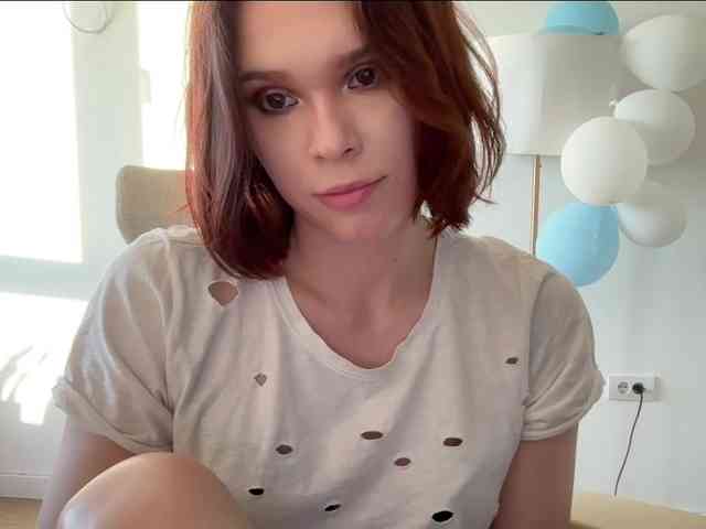 StacyLuxxe webcam