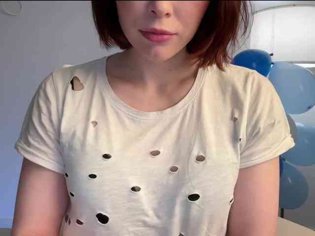 StacyLuxxe webcam